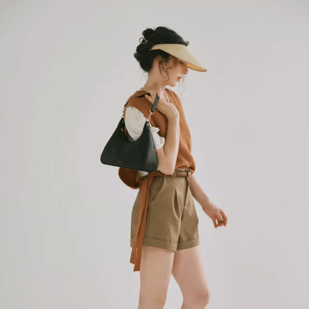 Handheld Croco Leather Bag - EnchantéCarry